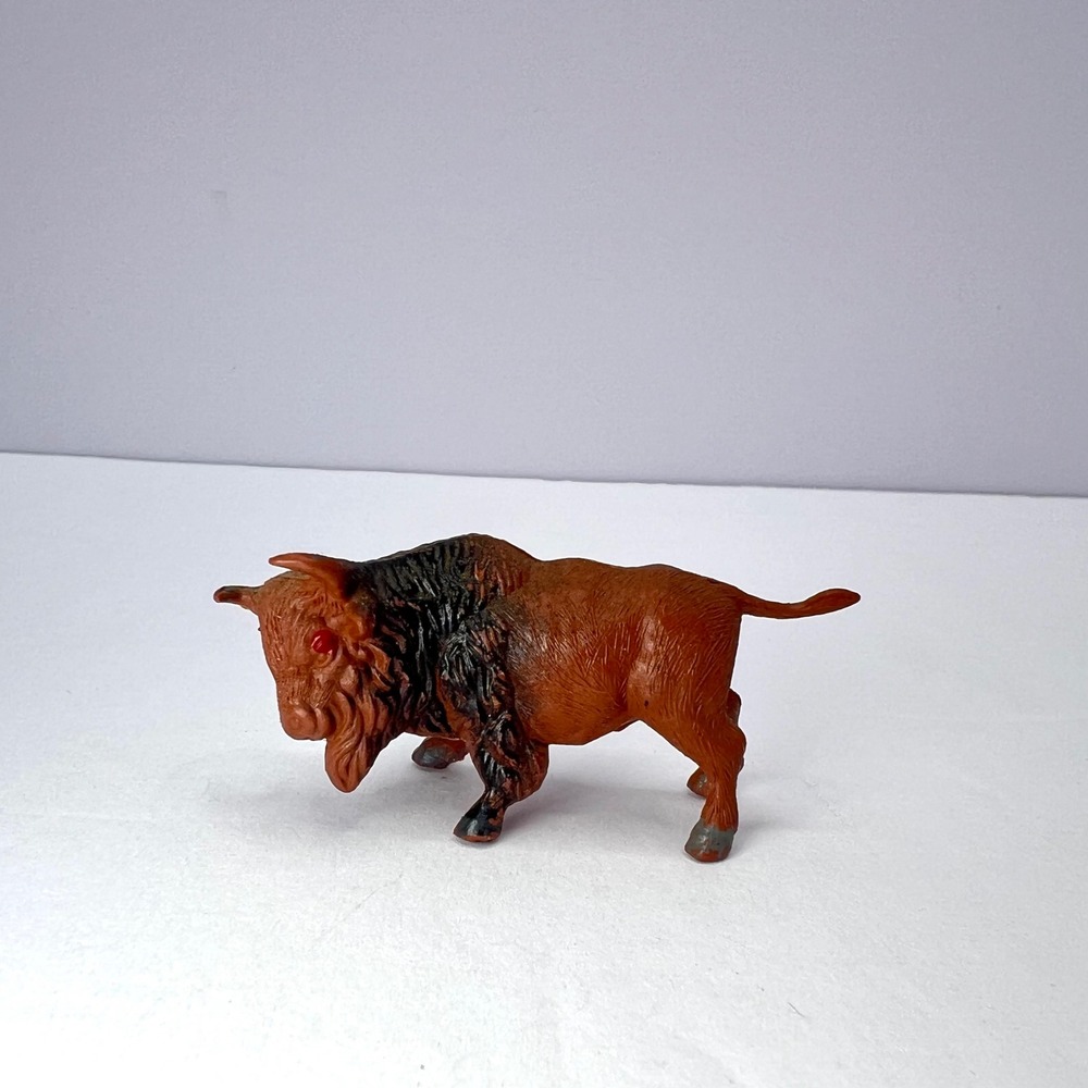 Vintage Bison Buffalo‎ Plastic Figurine Dime Store Prize Made in Hong Kong Toy